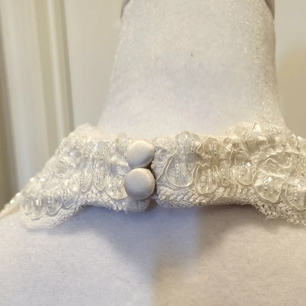 Da Vinci Modern Romantic White Orchid Boutique Gown Dress - Picture 12 of 16